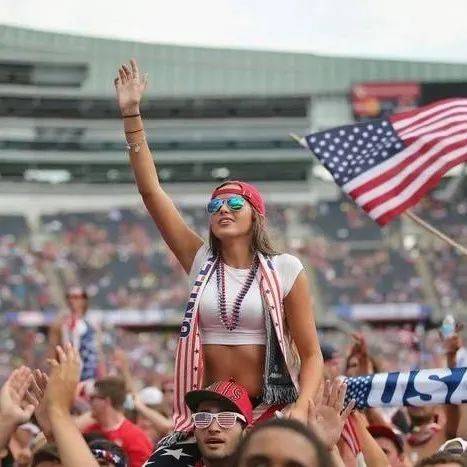 纽卡素大胜,水晶宫,墨菲与威尔,九游会官网,九游会J9,九游会娱乐,九游会下载,九游会平台